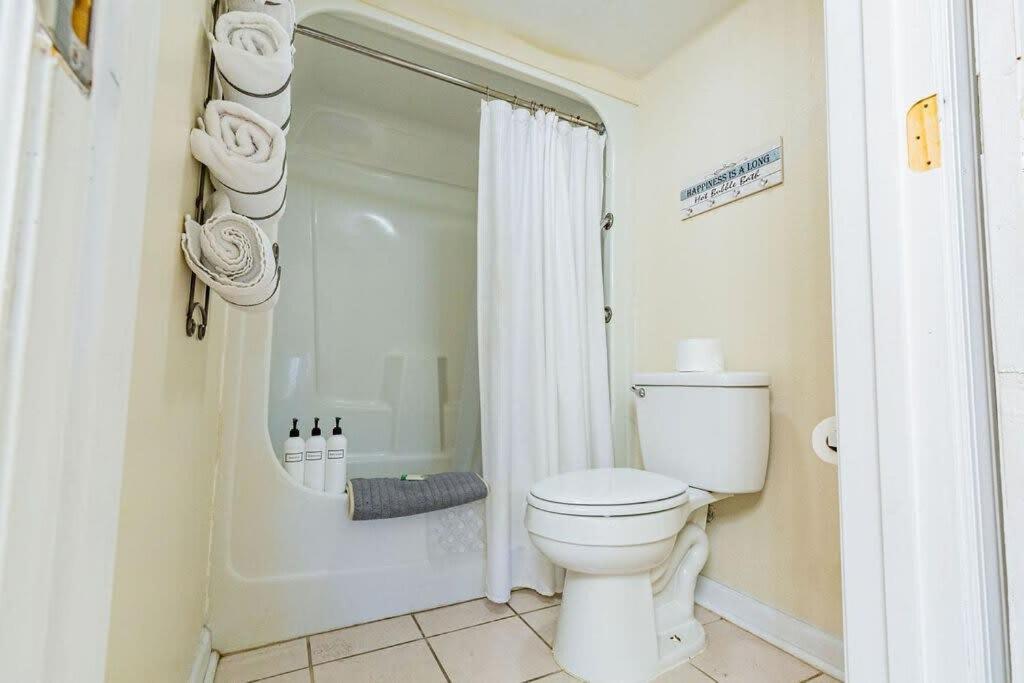 2-Bed, 1-Bath Apartment Near I-24, Great Location Chattanooga Exteriör bild