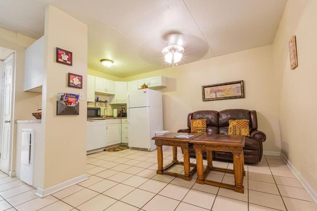 2-Bed, 1-Bath Apartment Near I-24, Great Location Chattanooga Exteriör bild