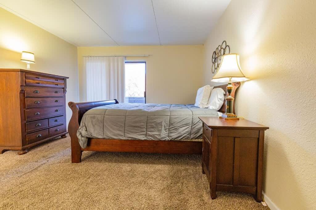 2-Bed, 1-Bath Apartment Near I-24, Great Location Chattanooga Exteriör bild