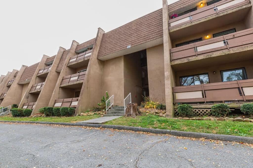 2-Bed, 1-Bath Apartment Near I-24, Great Location Chattanooga Exteriör bild