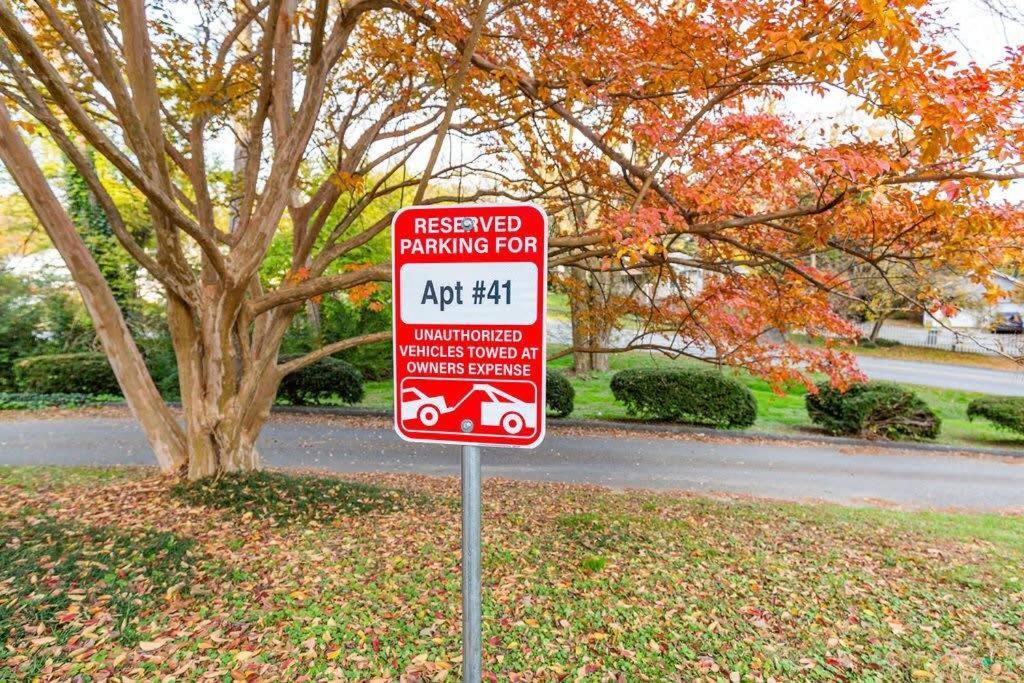 2-Bed, 1-Bath Apartment Near I-24, Great Location Chattanooga Exteriör bild